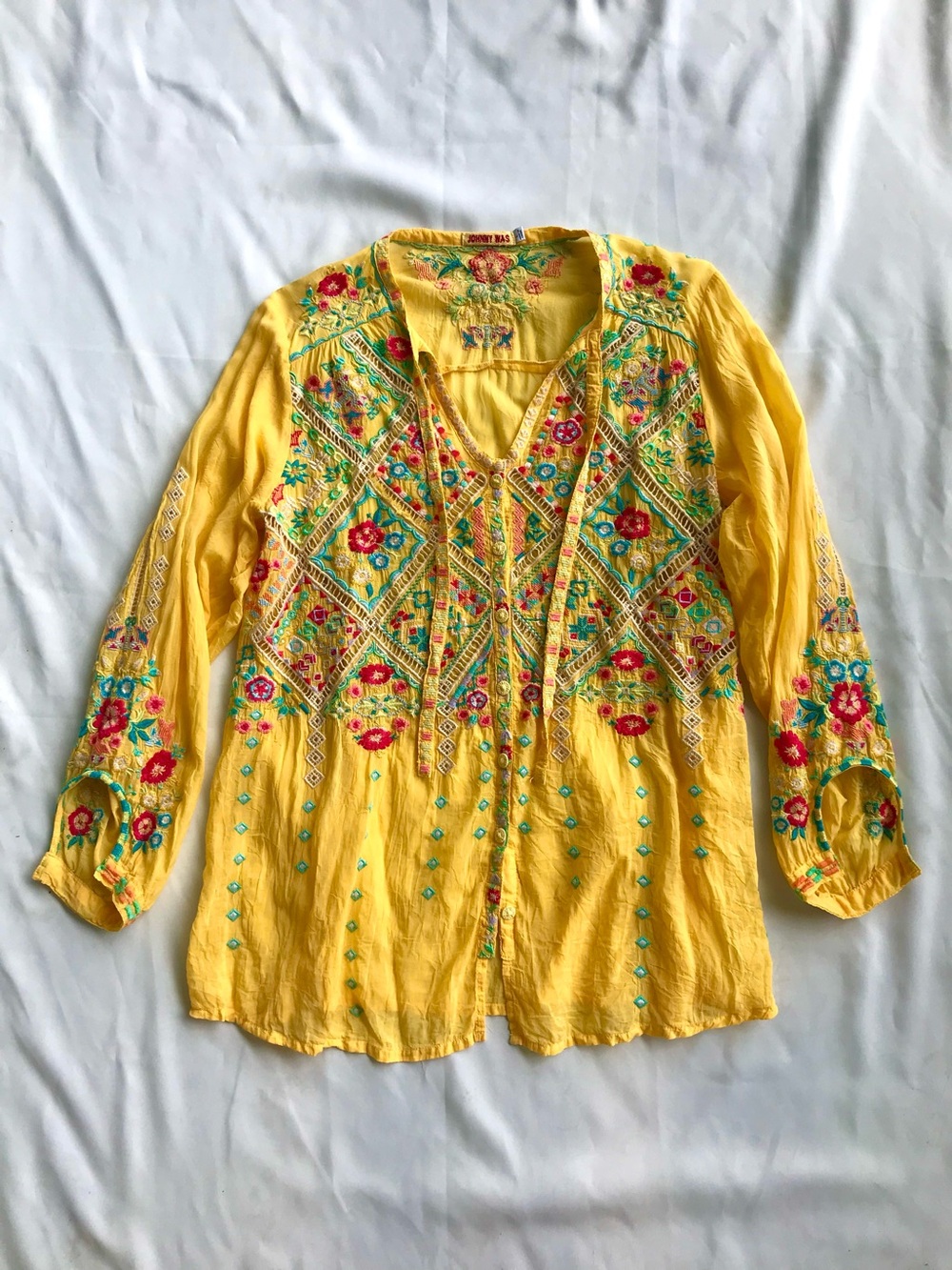 Johnny Was Yellow Lightweight Embroidered Tunic Top Large Button Front Tie Neck